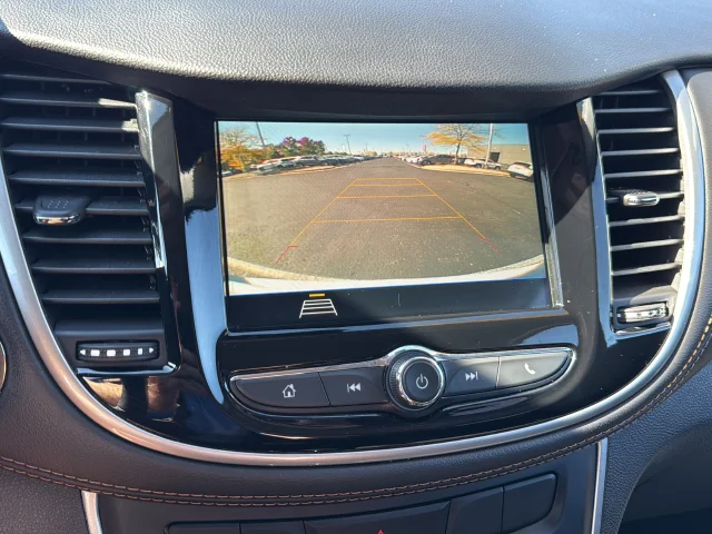 Used 2019 White Chevrolet LT image 16