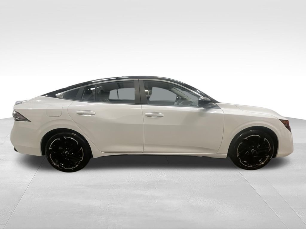 New 2026 White Nissan SR image 9