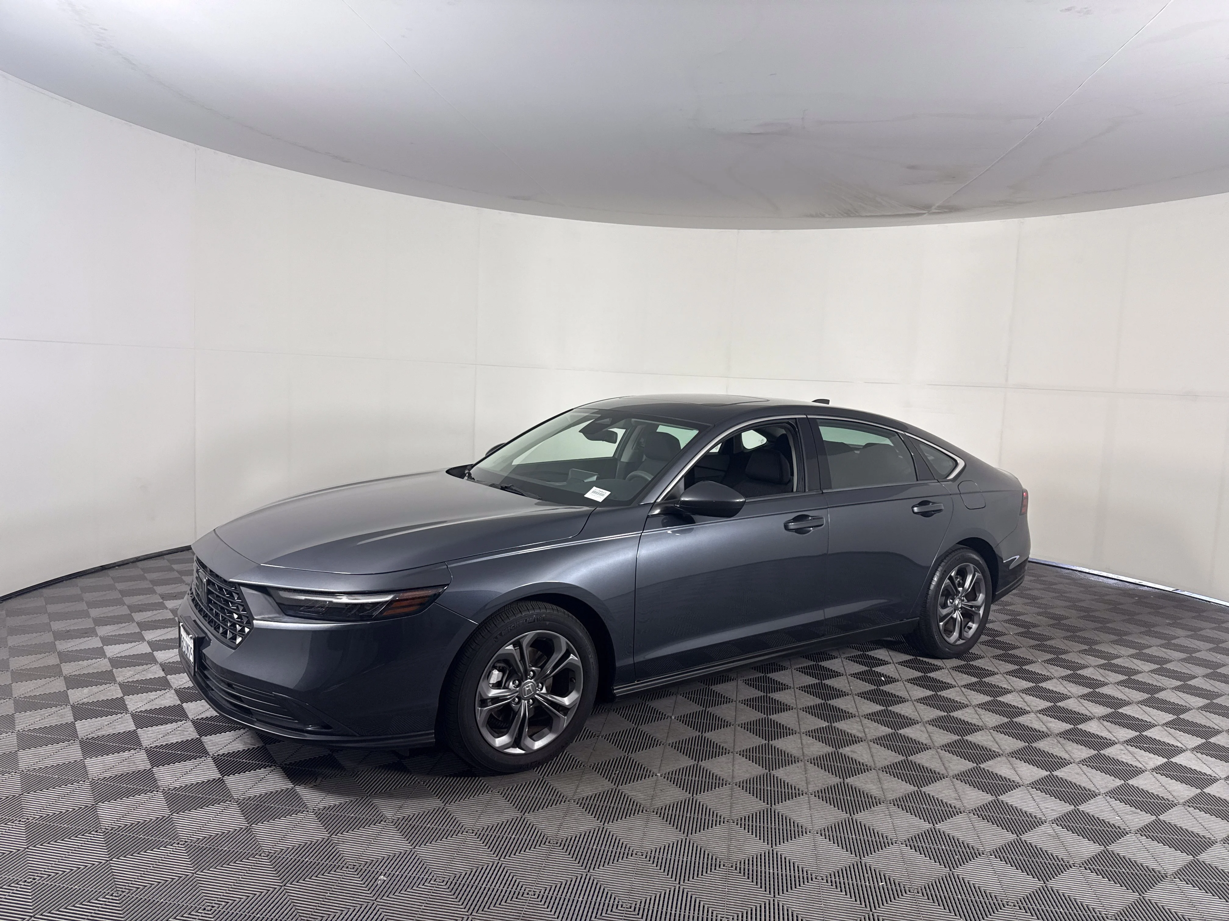 2023 Honda Accord EX - Photo 8