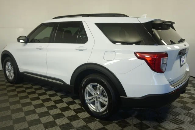 Used 2020 Oxford White Ford XLT image 8
