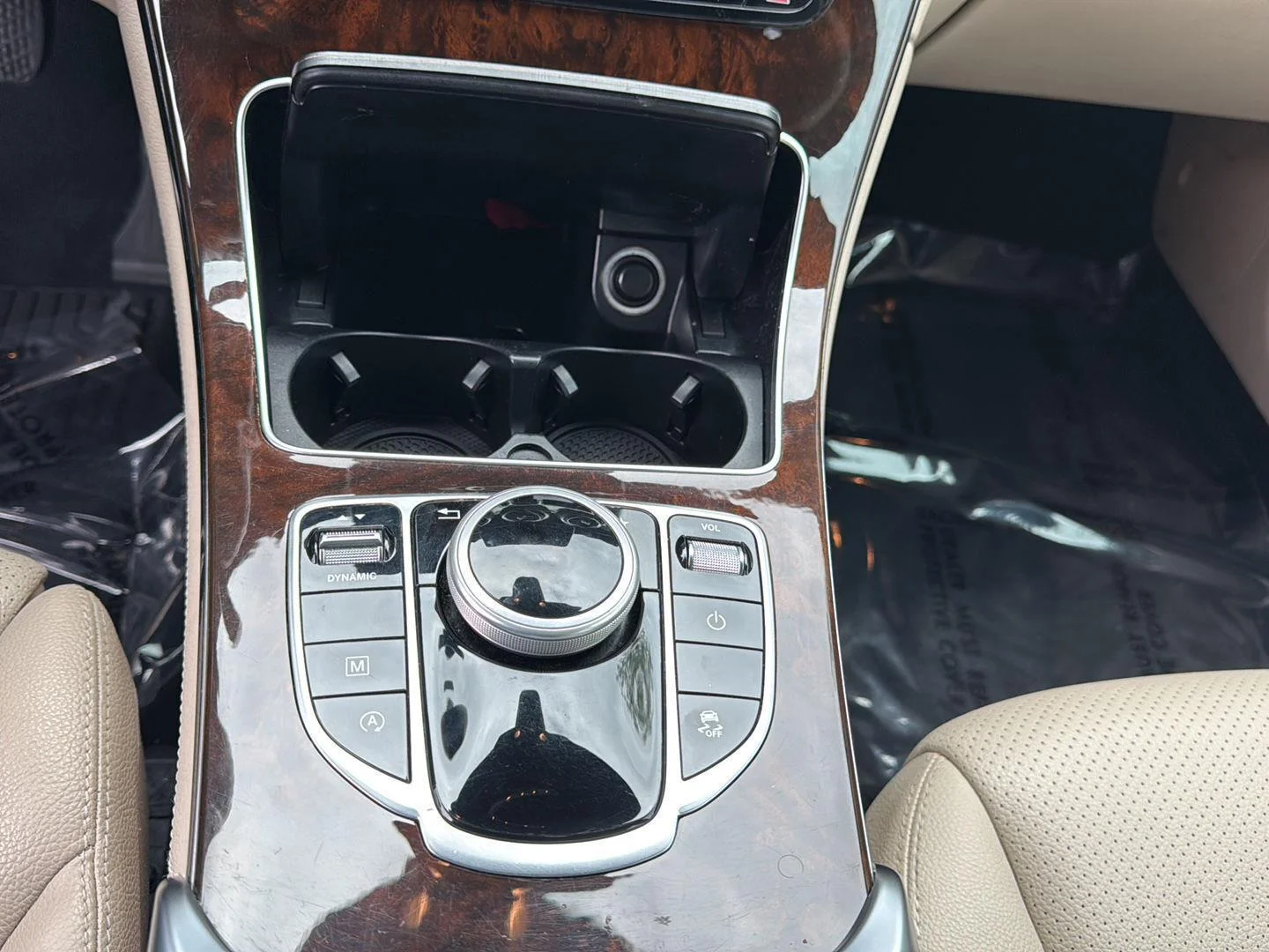 Used 2017 Black Mercedes-Benz GLC 300 4MATIC® SUV image 14