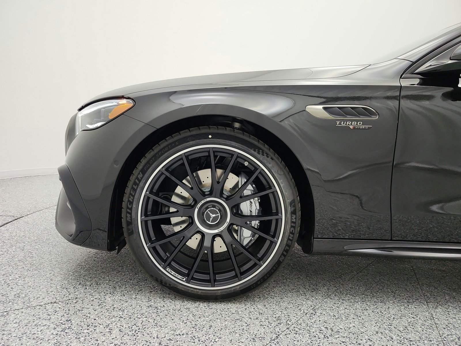 New 2026 Obsidian Black Metallic Mercedes-Benz AMG® E 53 E 4MATIC+ Sedan image 28