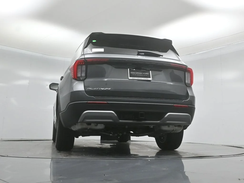 New 2026 Carbonized Gray Metallic Ford Platinum image 49