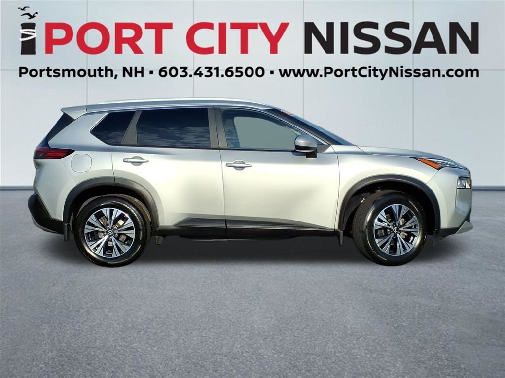 Used 2023 Brilliant Silver Metallic Nissan SV PREMIUM W/PANORAMIC SUNROOF image 33