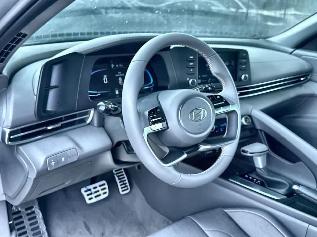 New 2026 Amazon Gray Hyundai SEL Sport image 13