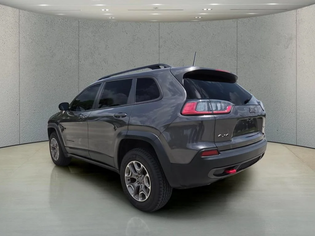 Used 2022 Granite Crystal Metallic Clearcoat Jeep Trailhawk image 7