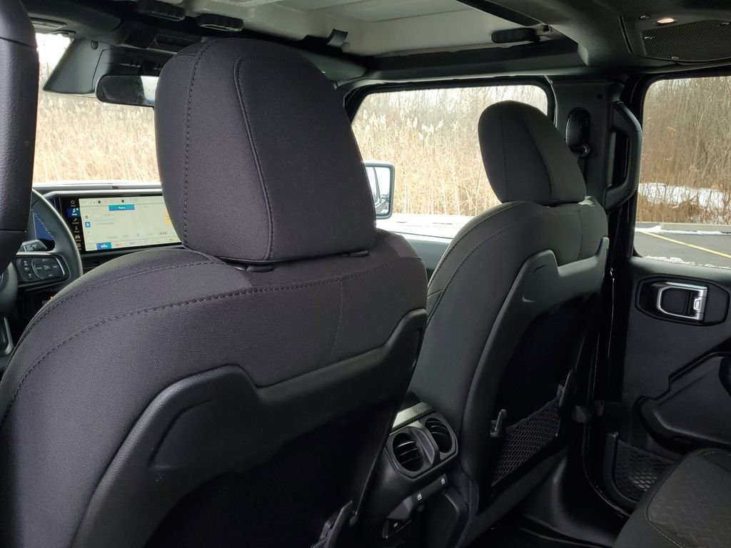 New 2026 Black Clearcoat Jeep Mojave image 10