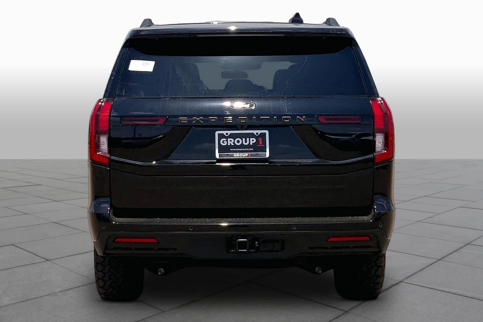 New 2026 Agate Black Metallic Ford Tremor® image 4
