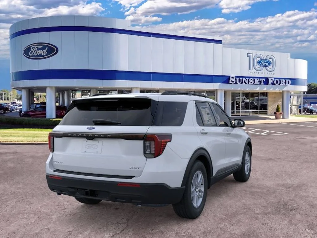 New 2026 Space White Metallic Ford Active w/200A Pkg image 8