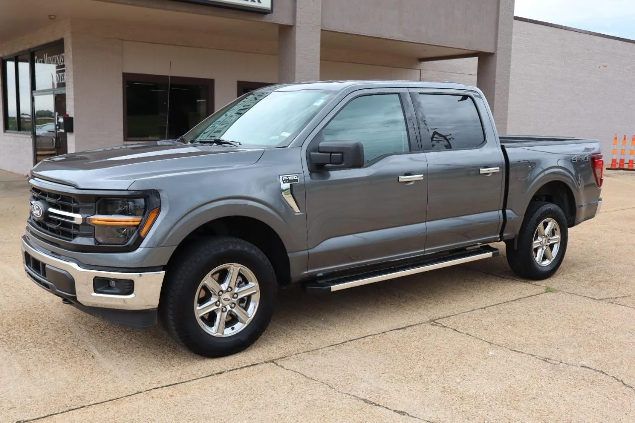 Used 2025 Carbonized Gray Ford XLT image 2