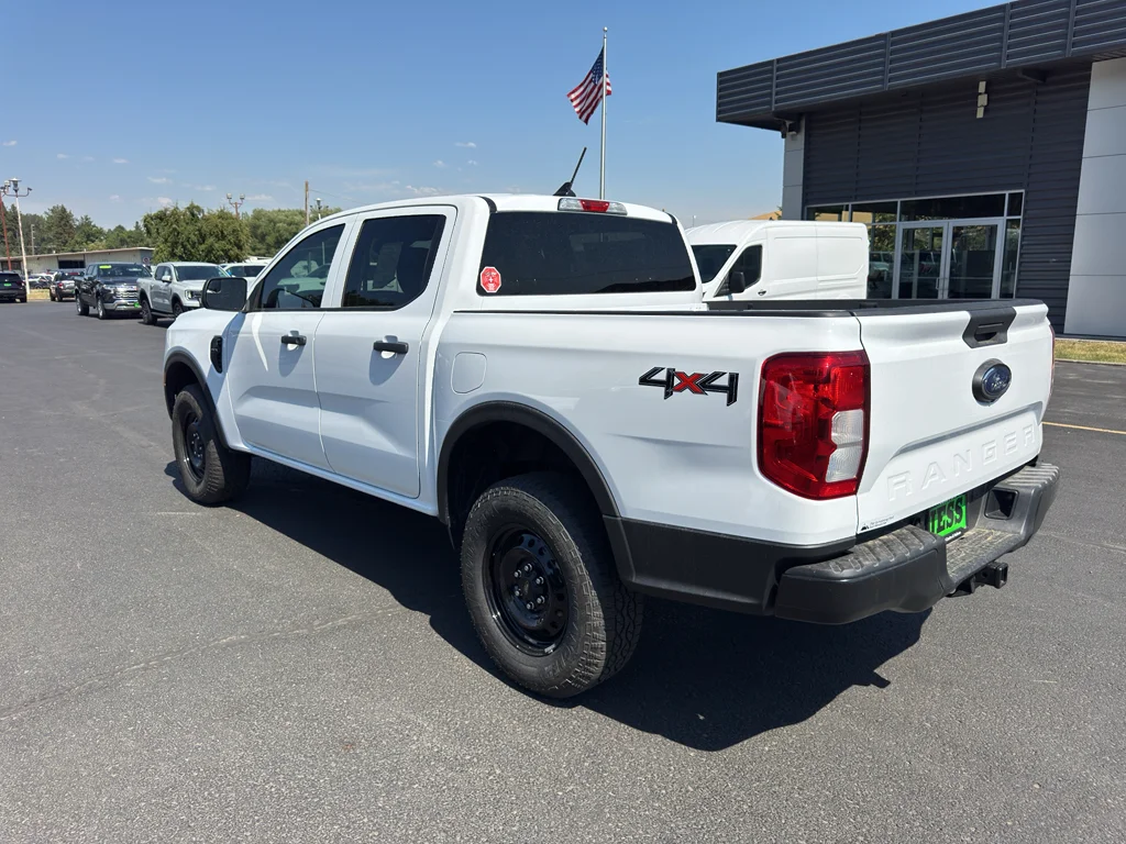 New 2026 Oxford White Ford XL image 3