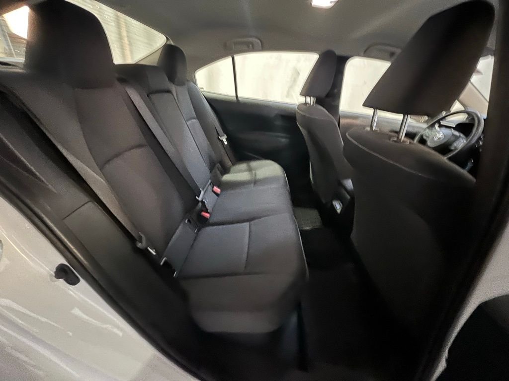 2024 Toyota Corolla LE - Photo 26