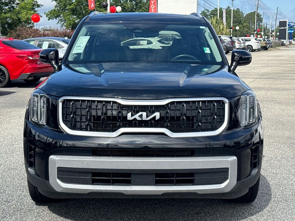 Used 2024 Black Kia EX image 8