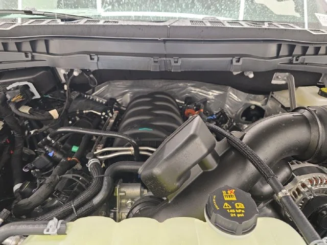 New 2026 Oxford White Ford Tremor® image 44