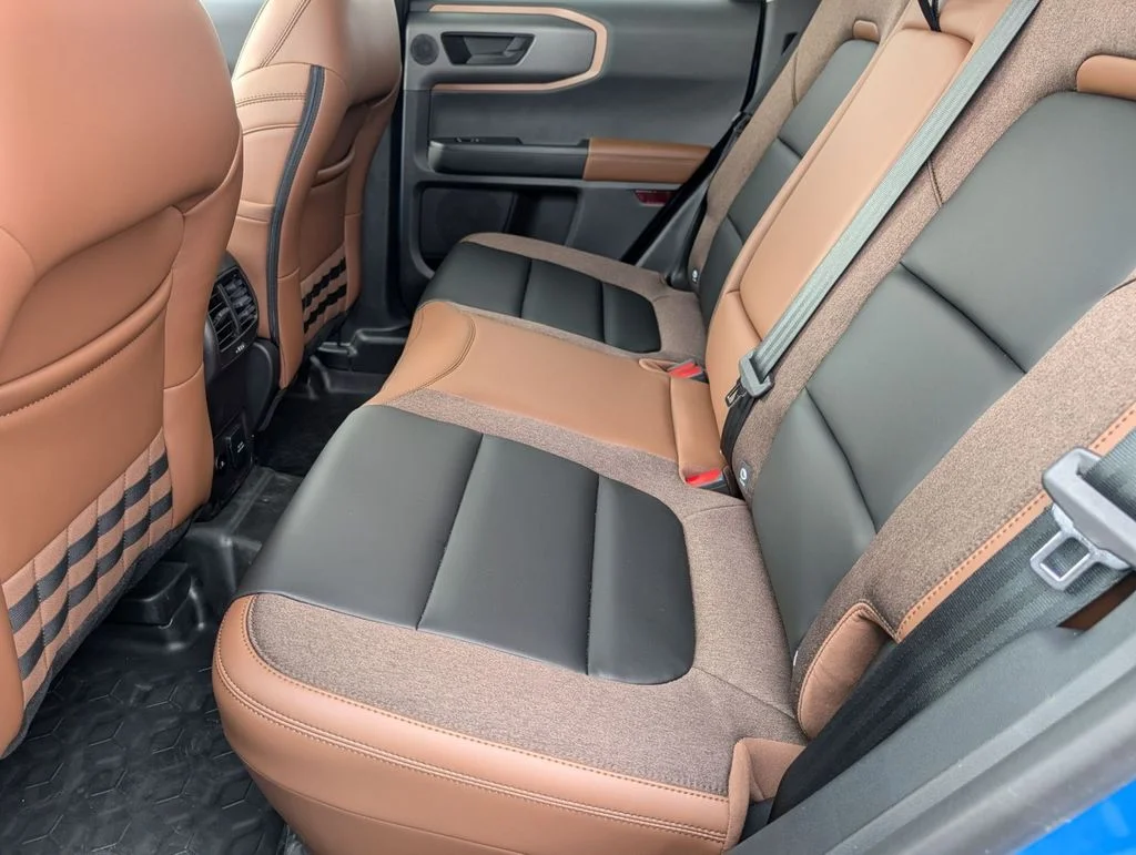New 2025 Velocity Blue Metallic Ford Outer Banks® image 44