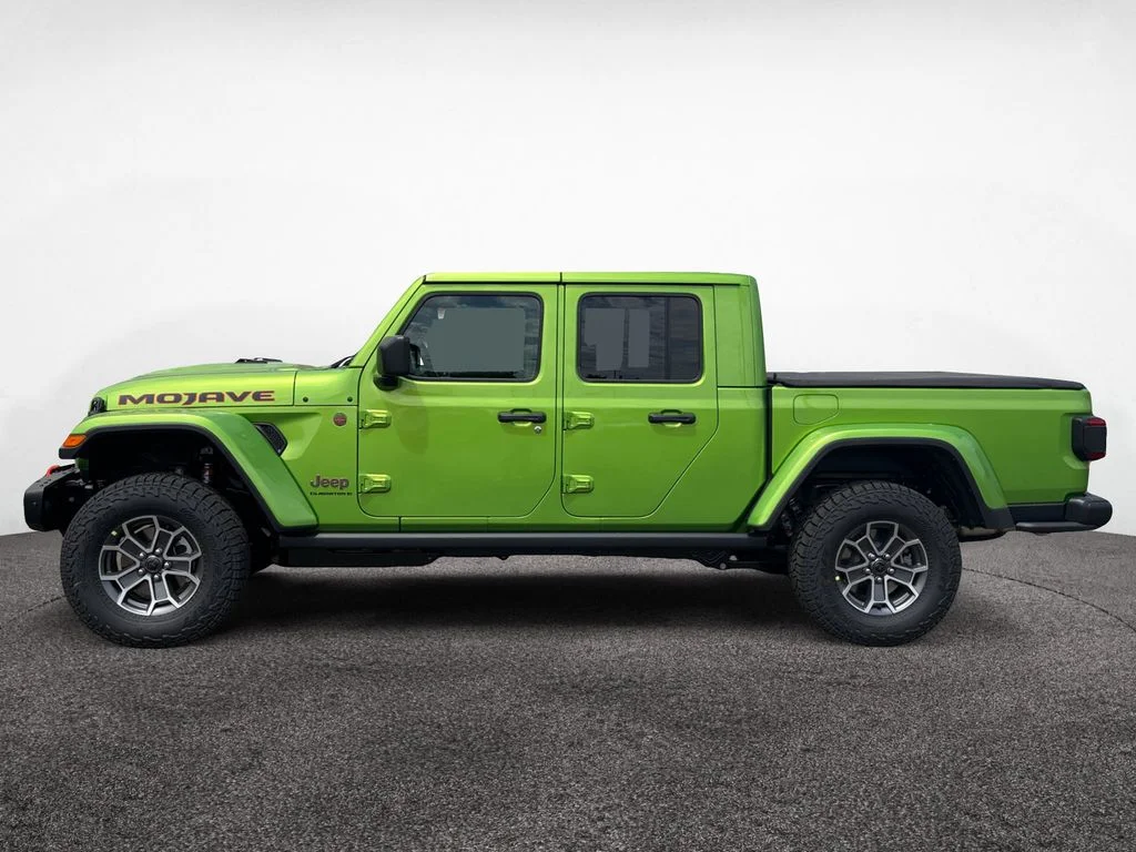 New 2026 Mojito Exterior Paint Jeep Mojave X image 2