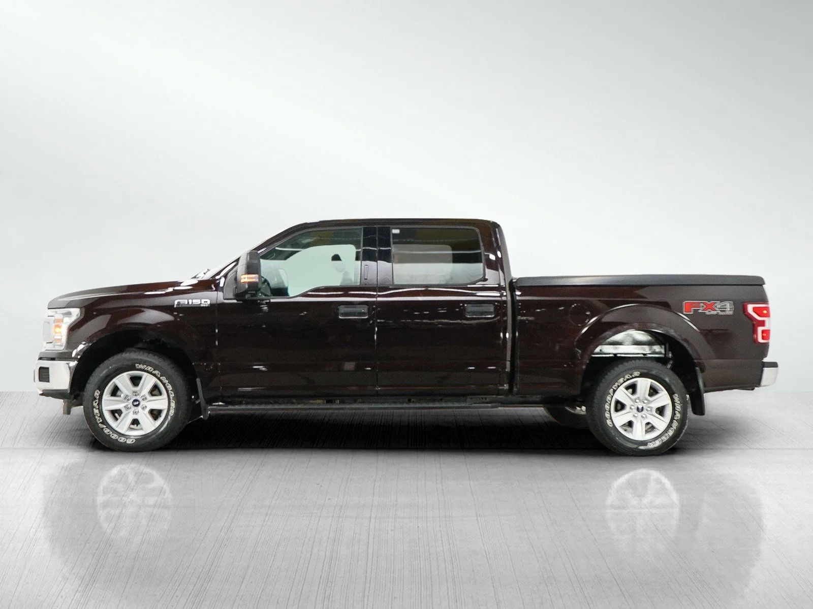 Used 2020 Ford F-150 XLT with VIN 1FTFW1E41LKD03601 for sale in Burnsville, Minnesota