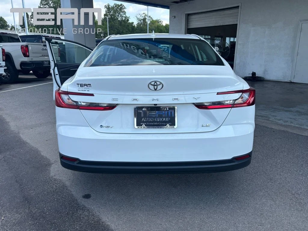 Used 2025 White Toyota LE image 26