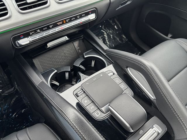 Used 2025  Mercedes-Benz GLS 450 image 24