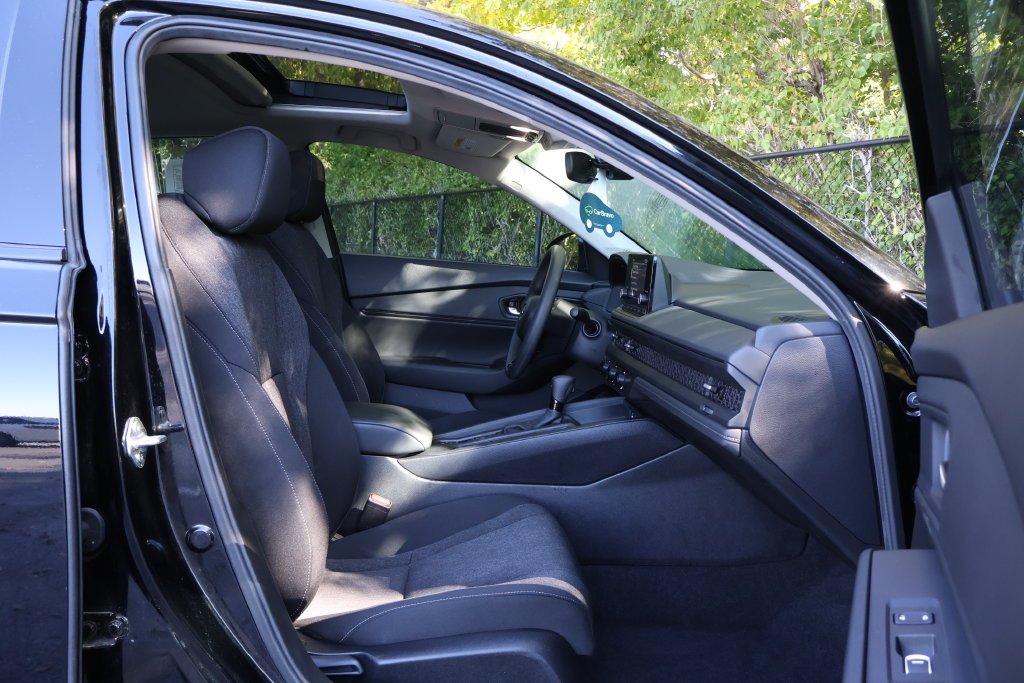 2025 Honda Accord SE - Photo 39