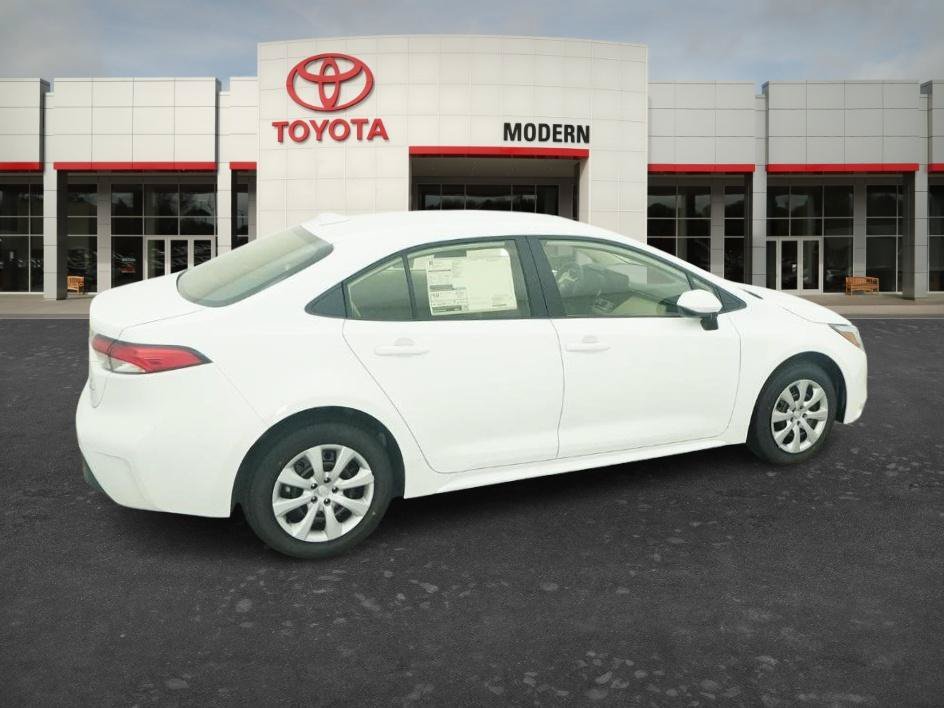 New 2026 Ice Cap Toyota Hybrid LE image 21