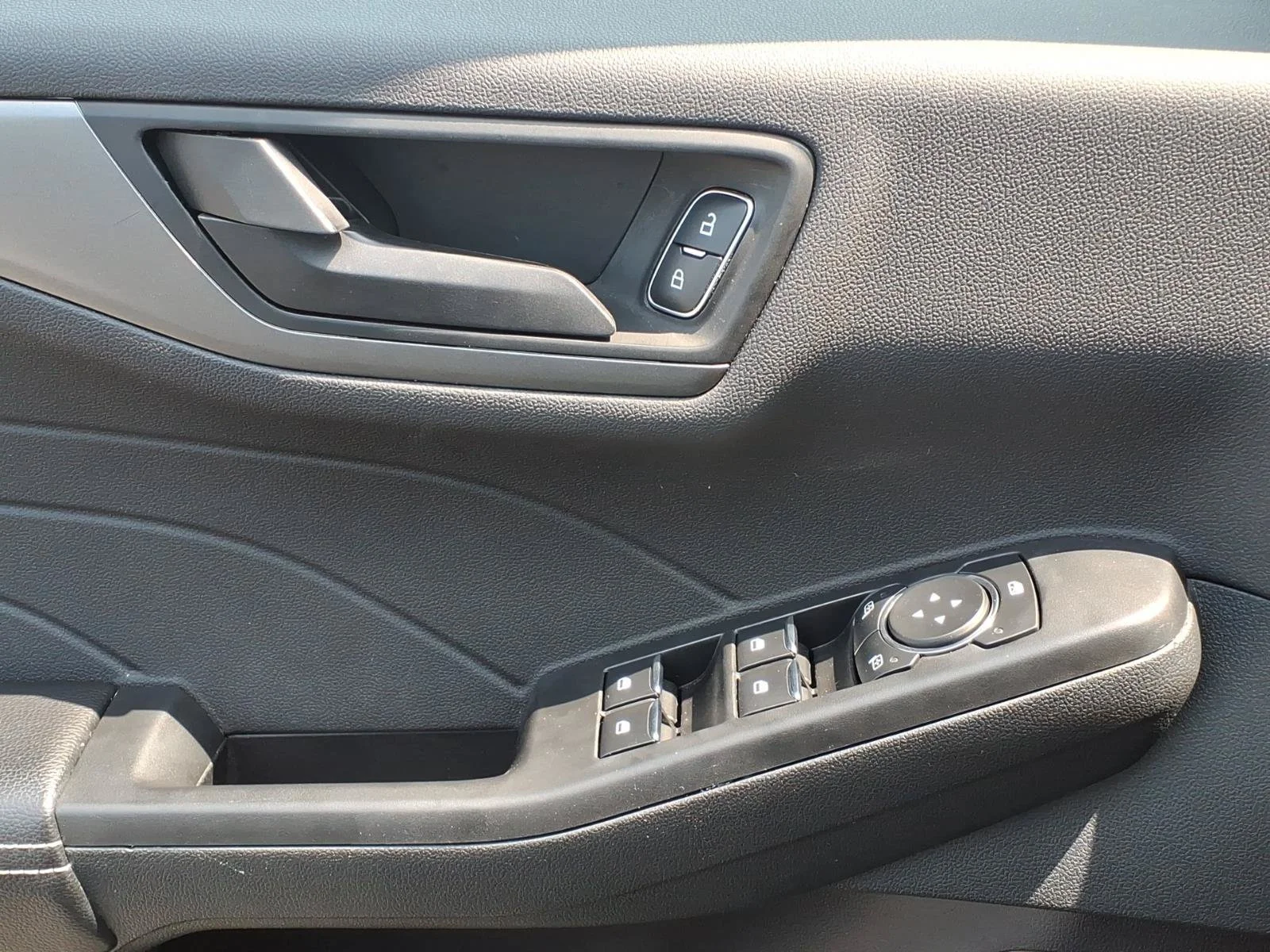 Certified Used 2023 Vapor Blue Ford Active image 18