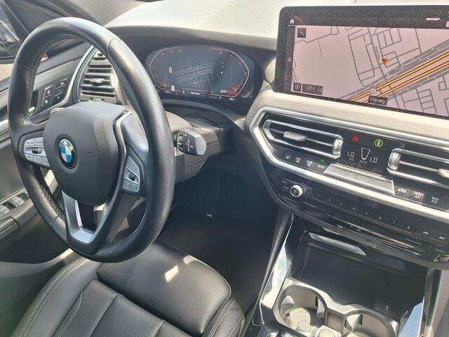 Used 2022 Dark Graphite Metallic BMW sDrive30i image 33