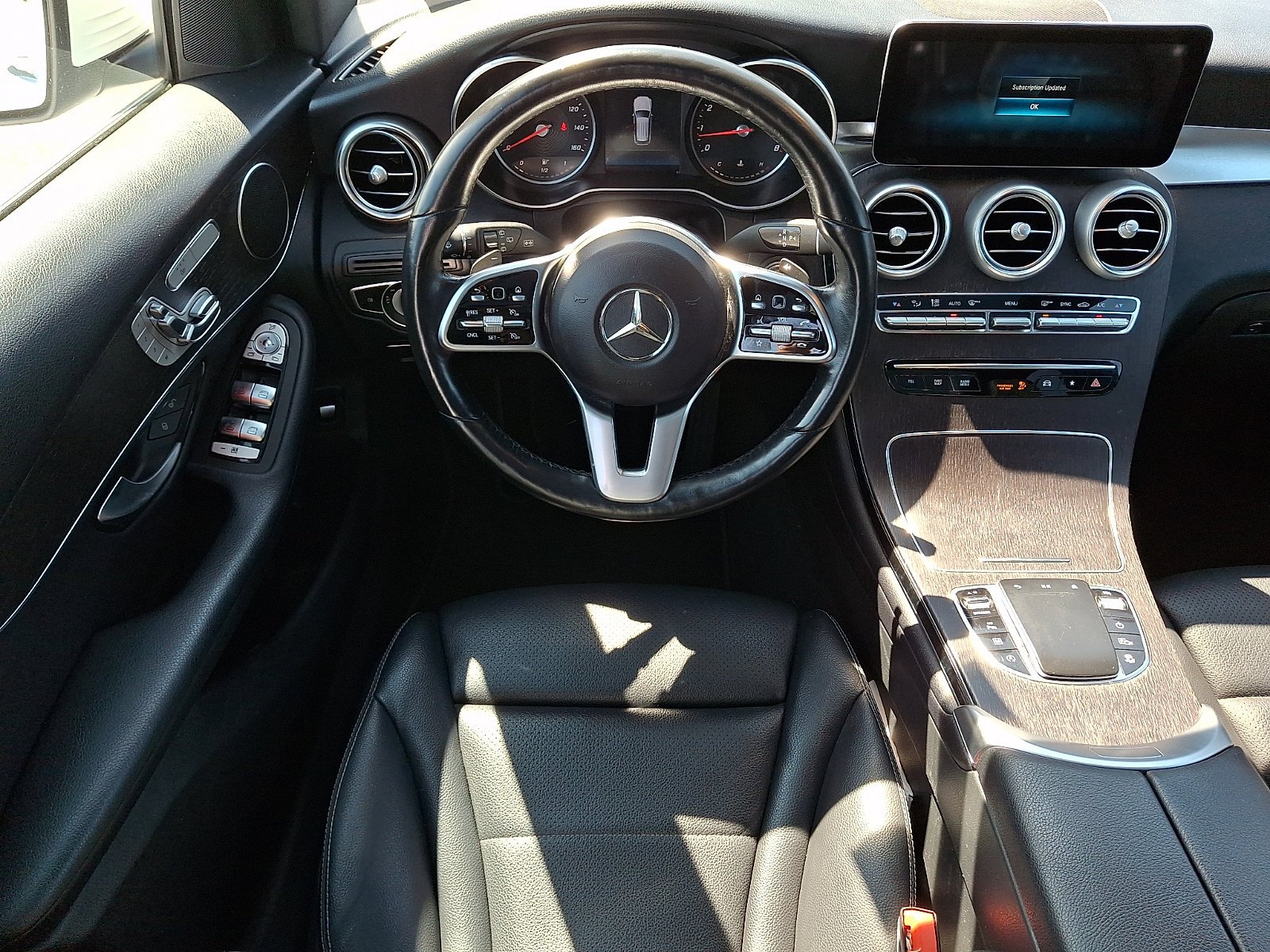 Certified Used 2022 Polar White   149 Mercedes-Benz GLC 300 image 11