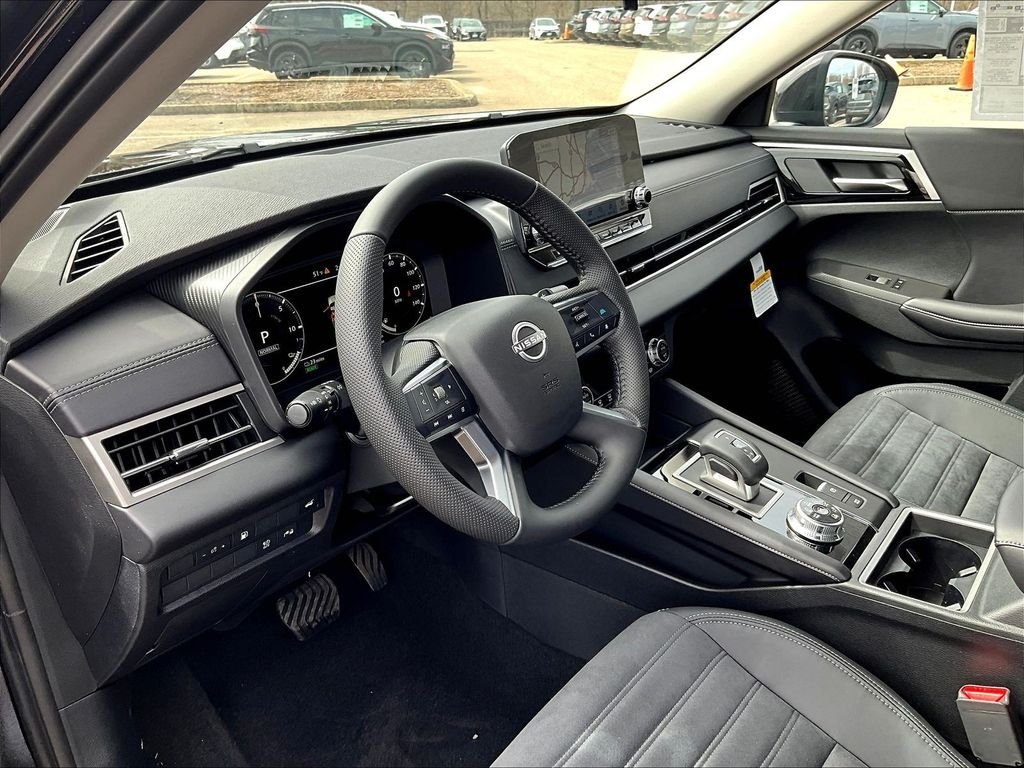 New 2026 Black Nissan SL image 9
