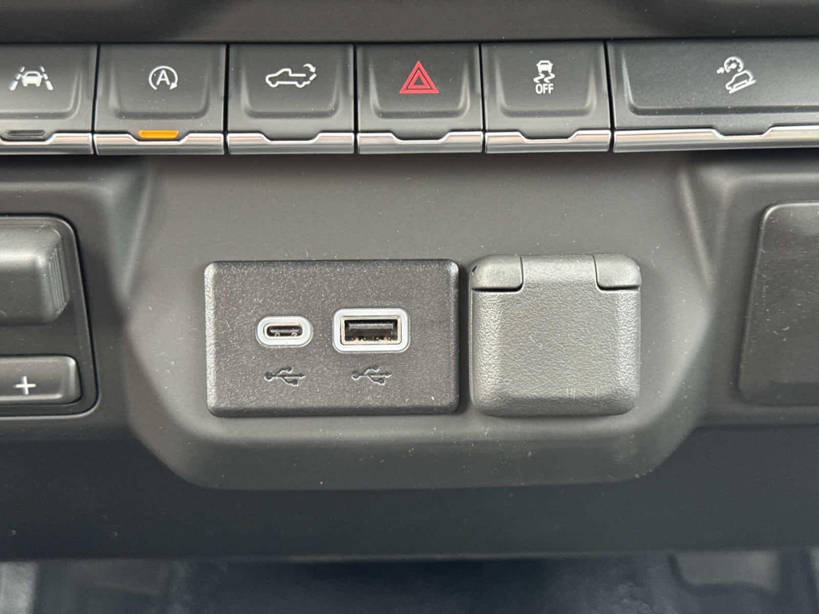 2026 GMC Sierra 1500 Pro - Photo 17