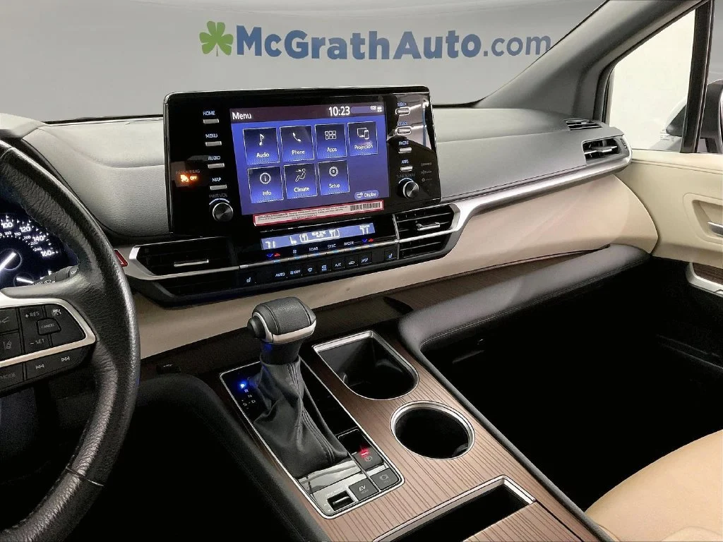 Used 2024 Beige Toyota XLE image 9
