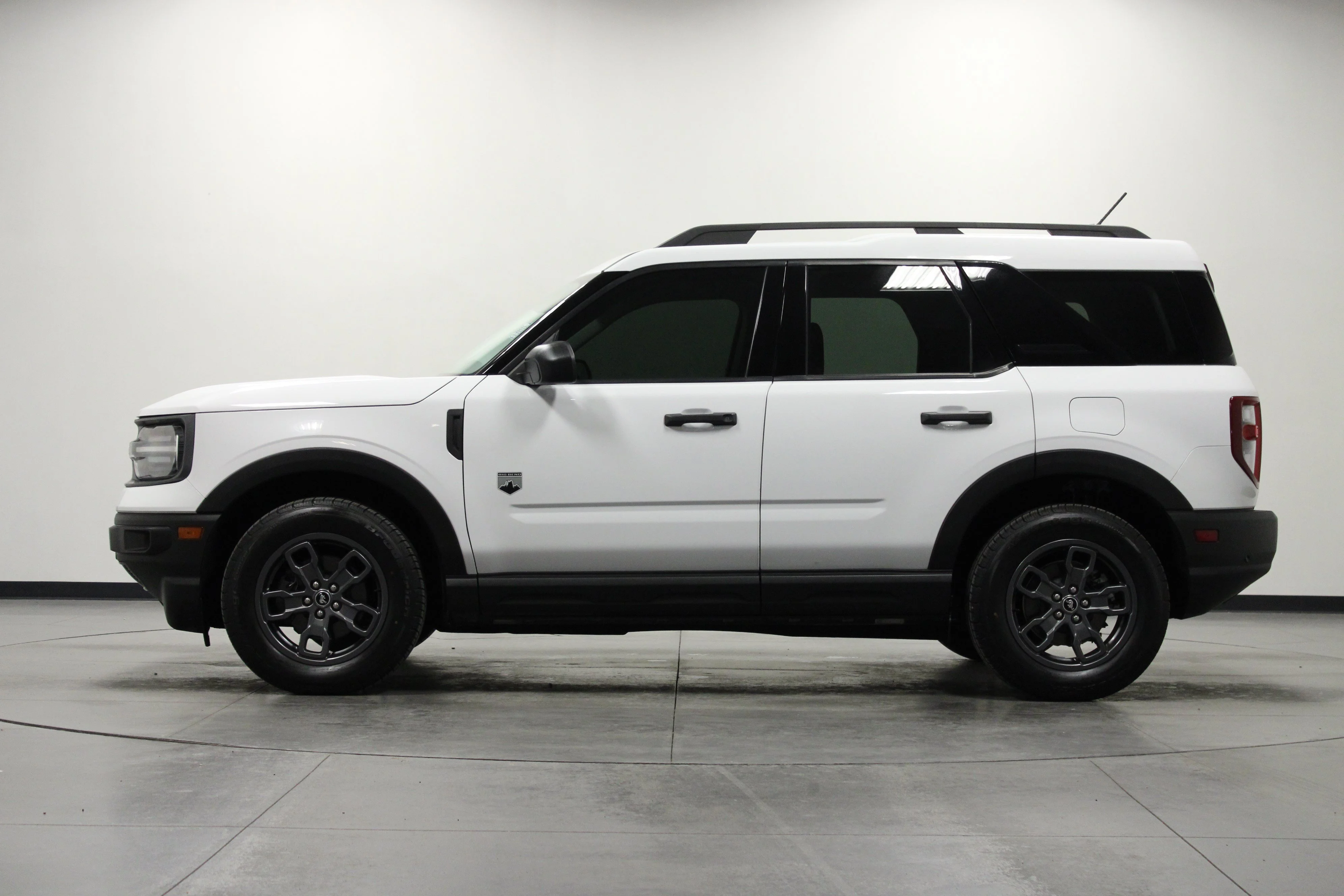 Used 2022 Oxford White Ford Big Bend image 7