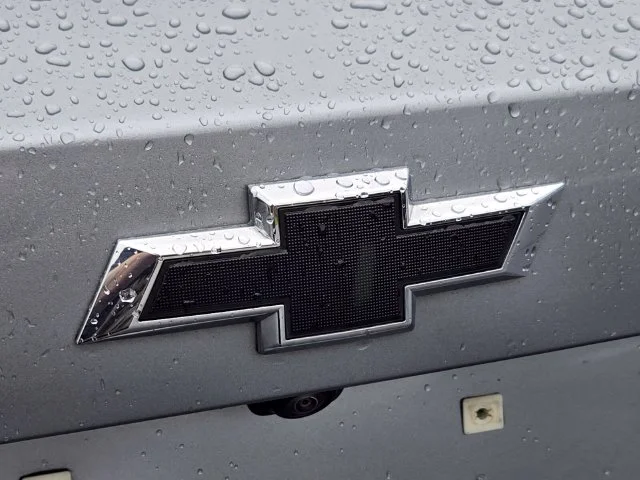 Used 2025 Gray Chevrolet RS image 19