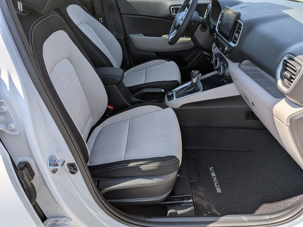 New 2026 White Hyundai SEL image 28