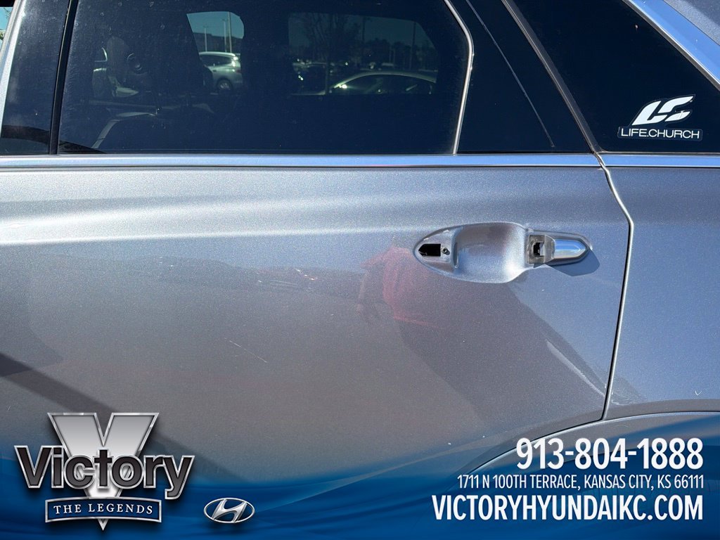 Used 2020 Gray Cadillac Luxury image 11