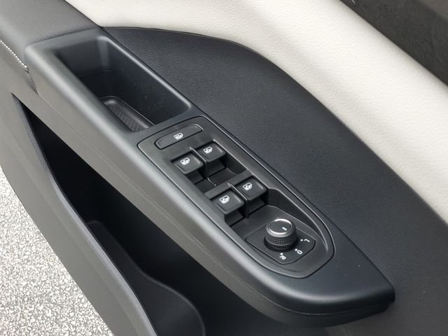 New 2026 Black Volkswagen 1.5T S image 30