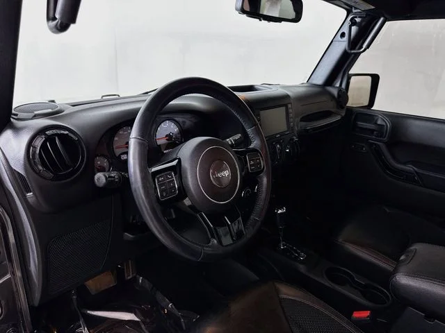 Used 2017 Gray Jeep Unlimited Sahara image 10