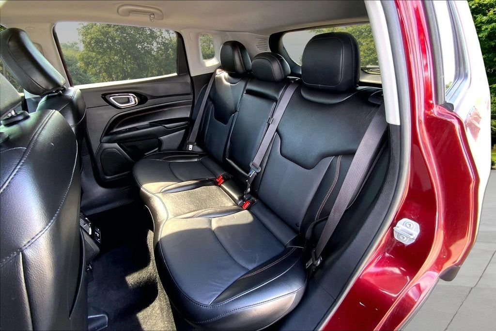 Used 2022 Red Jeep Trailhawk image 22