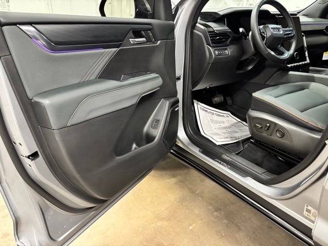Used 2025 Silver GMC AT4 image 10