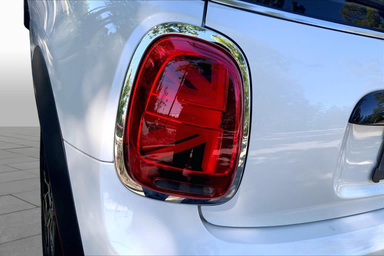2024 MINI Hardtop 2 Door Base - Photo 27