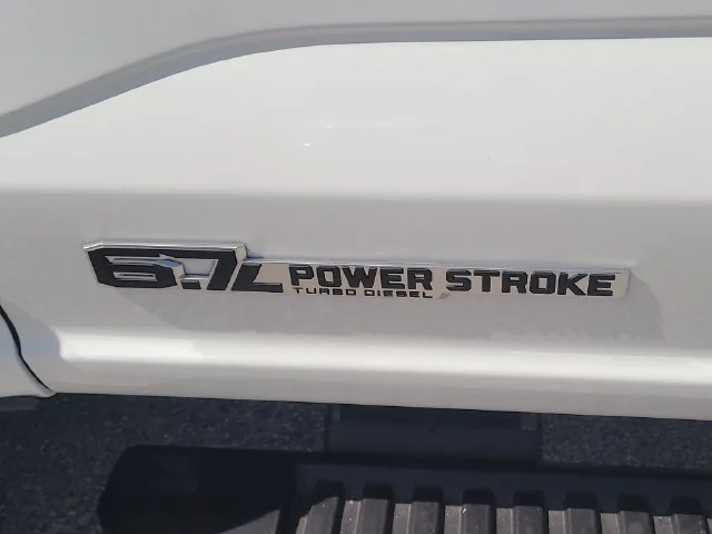 New 2026 Oxford White Ford XL image 10