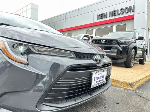 Used 2025  Toyota LE image 4
