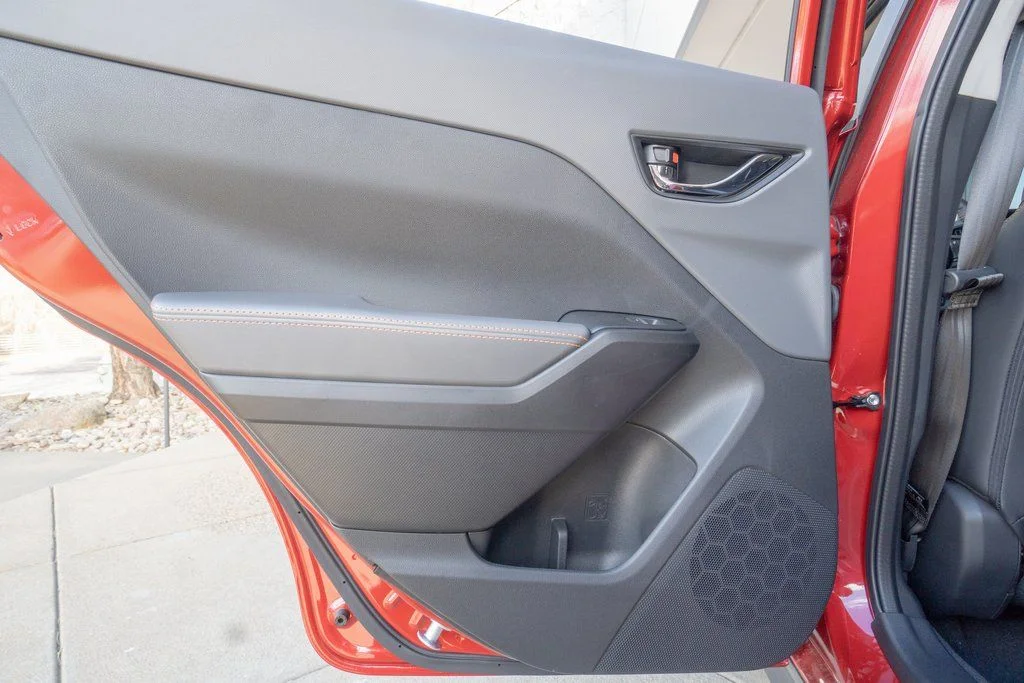 New 2026 LITHIUM RED PEARL Subaru Limited image 16