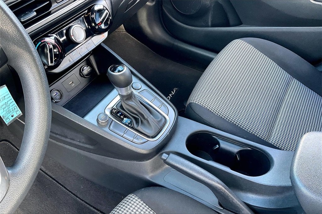 2022 HYUNDAI KONA - Image 15