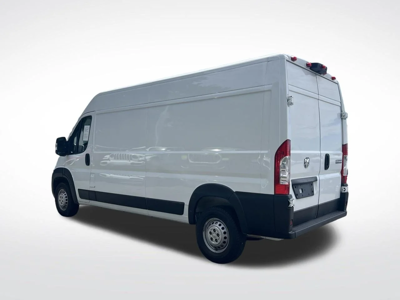 Used 2025 White Ram High Roof image 3