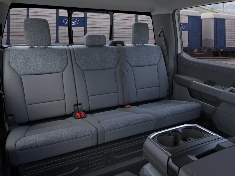 New 2026 Oxford White Ford XLT image 25