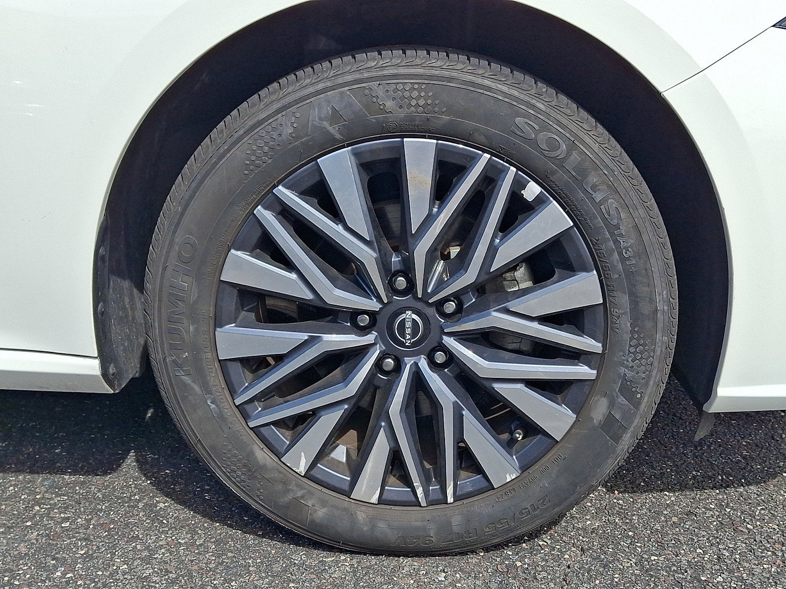 Used 2025 Pearl White Tricoat - QAB Nissan SV AWD image 8