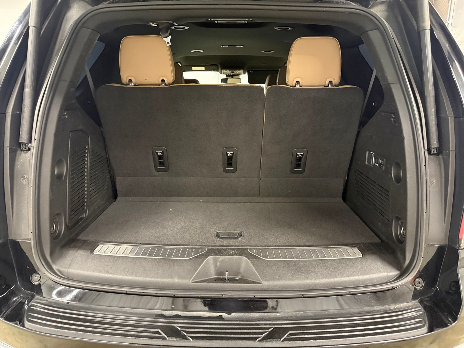 Used 2024 Black Chevrolet Premier image 11