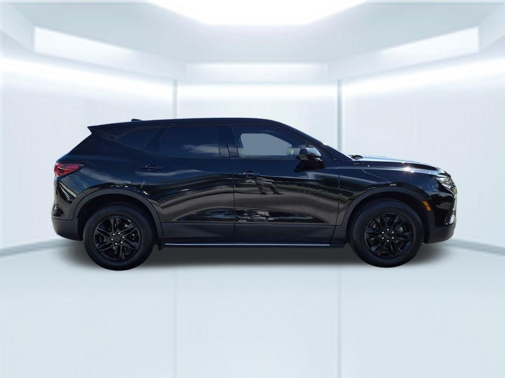 Used 2021 Black Chevrolet LT image 6
