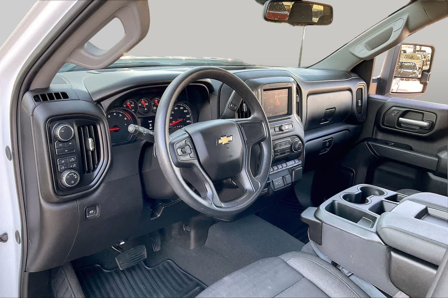 Used 2025 Summit White Chevrolet Custom image 14